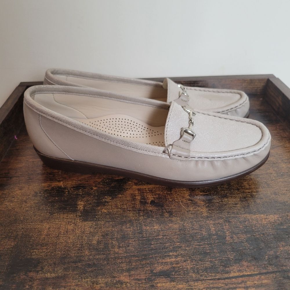 SAS Metro Slip On Loafer Taupe 8.5 Narrow